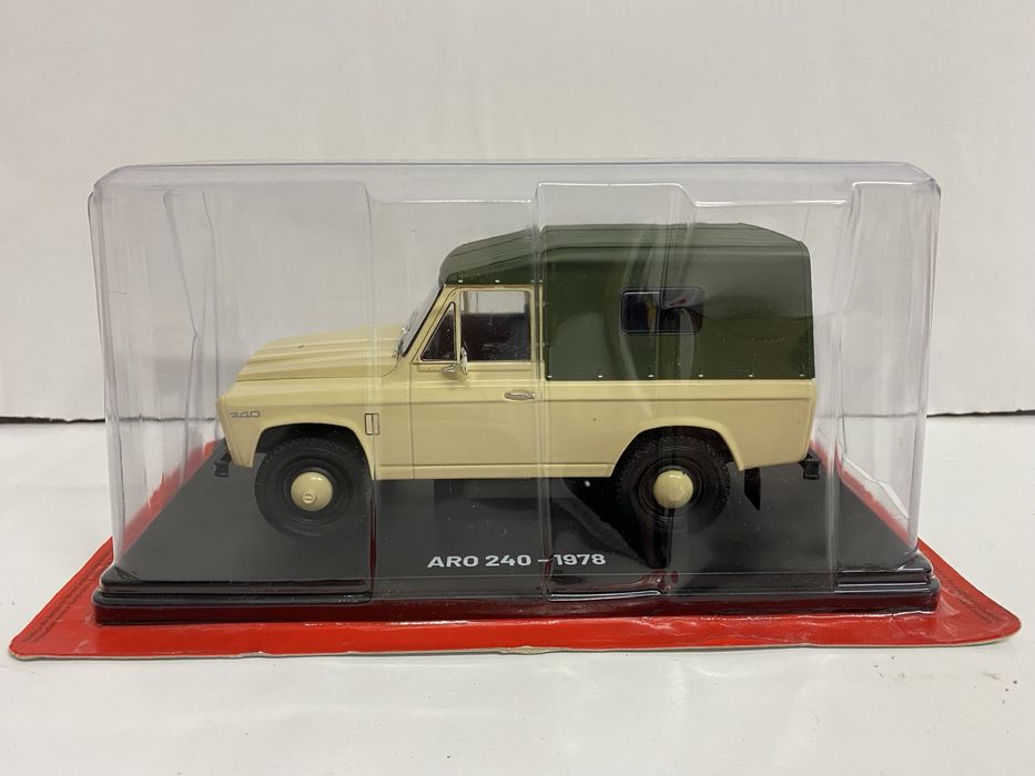 ARO 240 an 1978 machetă auto scara 1:24 Hachette