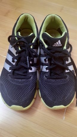 Pantofi Adidas usori alergare 38