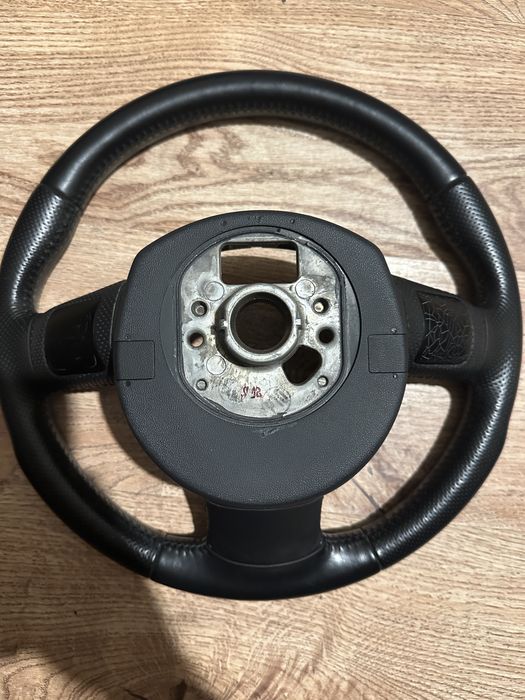 Волан за ауди а4б8