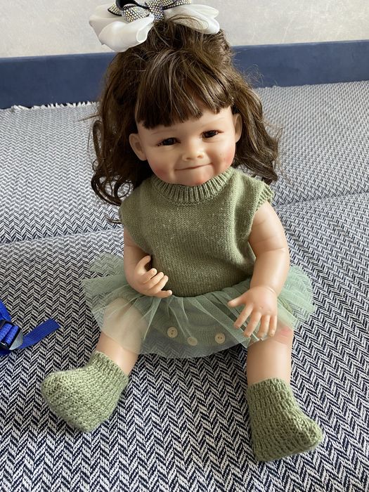 Продам куклу, отличная, качественное винил