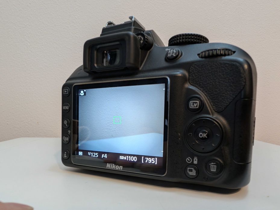 Camera foto DSLR NIKON D3300 4K Cadre