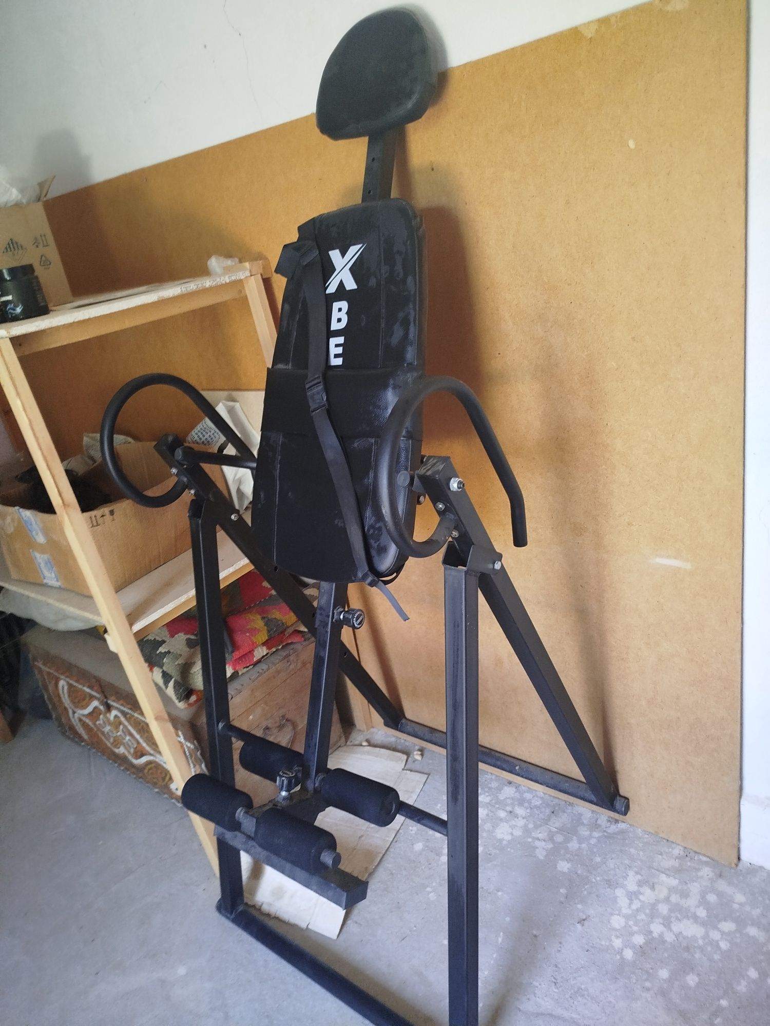 Inversion stol sotiladi