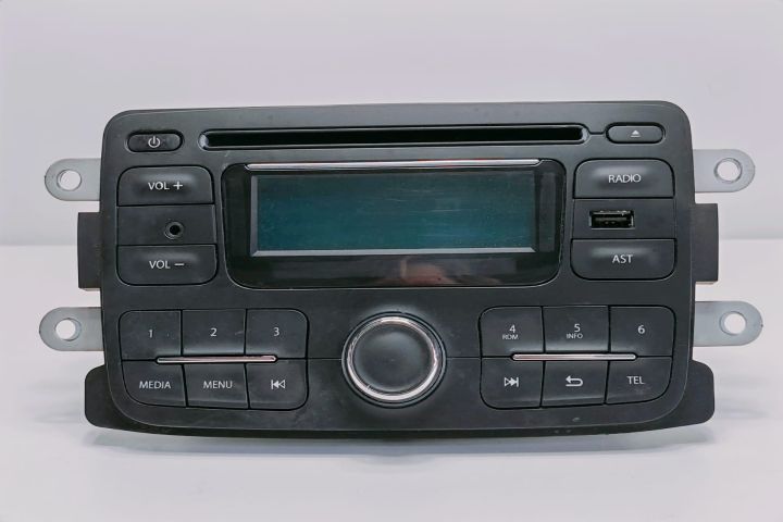 CD player  Radio  281155216RB Dacia Logan a 2-a generatie
