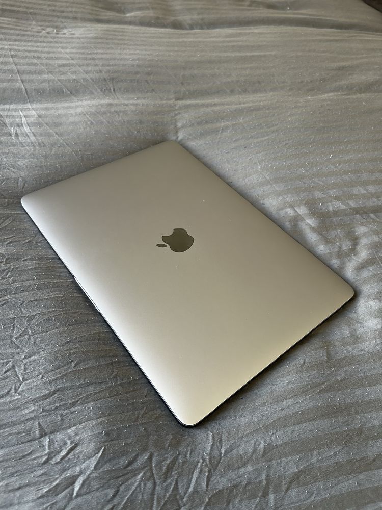 Apple MacBook Pro 13 M1 8RAM 256GB Touch Bar Space Gray