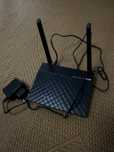 Router wireless ASUS RT-N12E