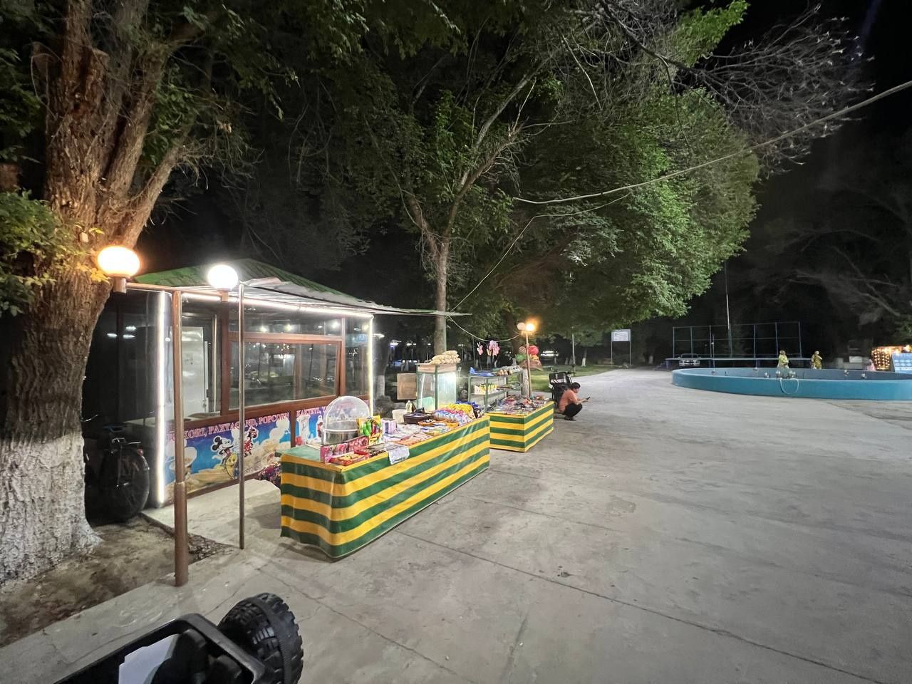 Xatirchi parkidan tayyor magazin apparatlari bilan