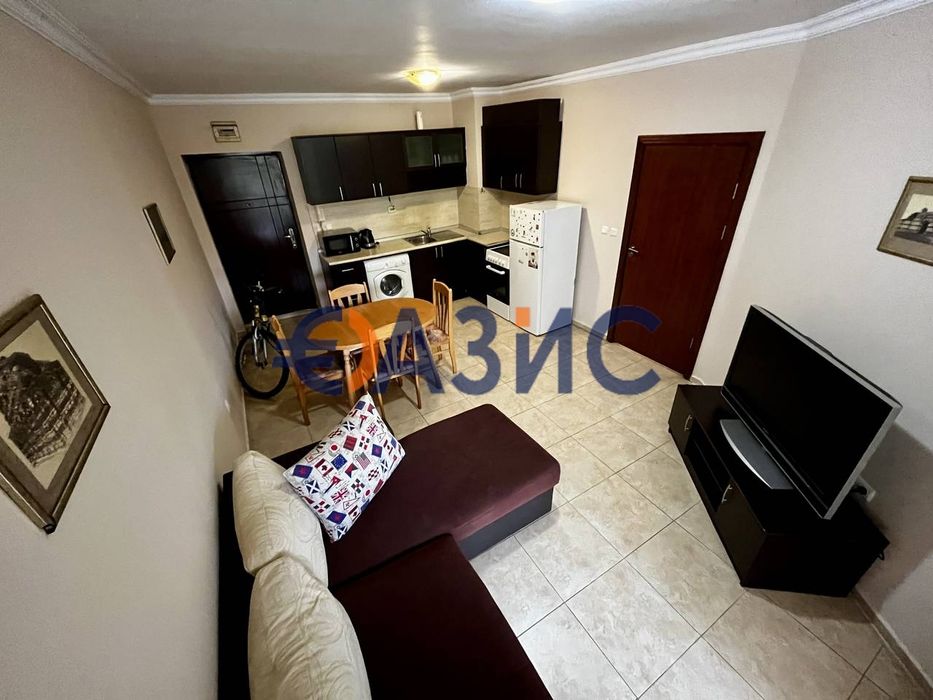 Продава се Тристаен апартамент в с. Равда, Област Бургас - 83 кв.м за 1217 €/кв.м - Снимка #6