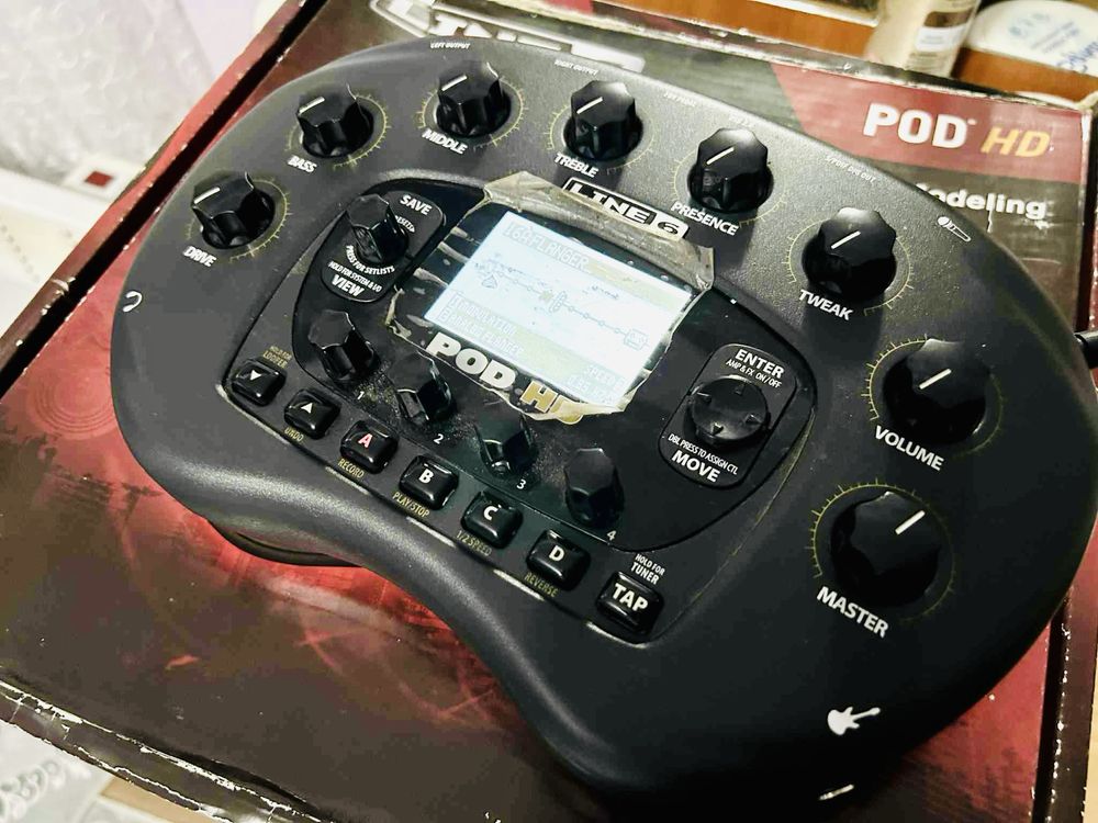 Процесор за китара LINE 6