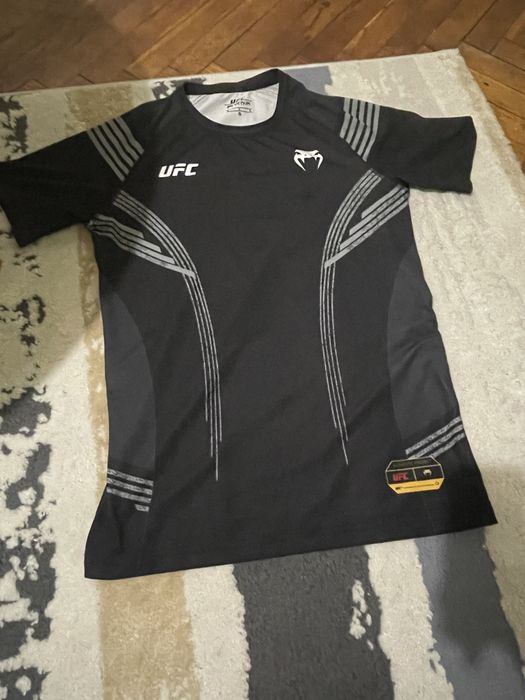 Venum rashguard