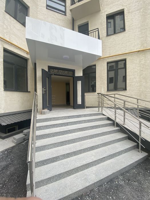 Новостройка 2-комнатная