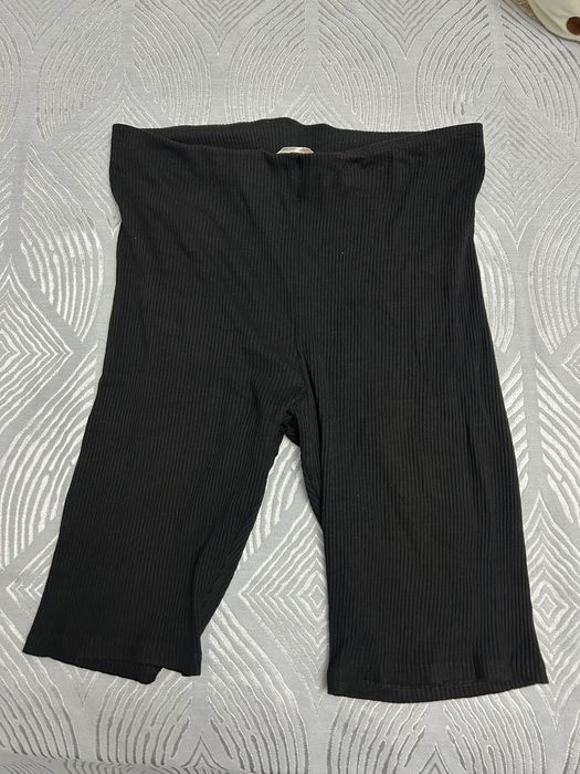 Дрехи от 8 до 30 лв.