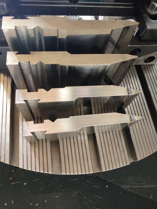 Abkant Prisma, cutit, accesorii