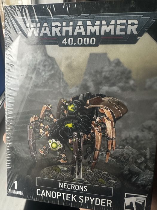 Миниатюра warhammer 40k canoptek spyder