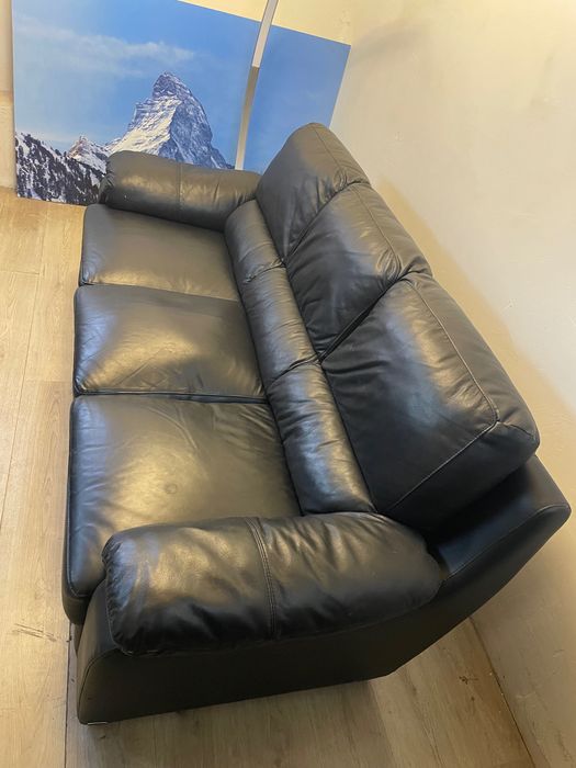 Кожен диван*БЕЗПЛАТНА ДОСТАВКА(за цялата страна)3-местен кожен диван