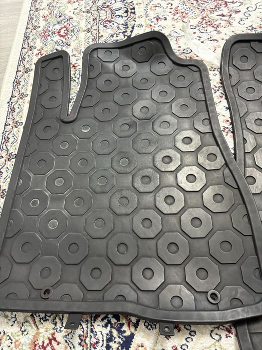 Полики резиновые R300