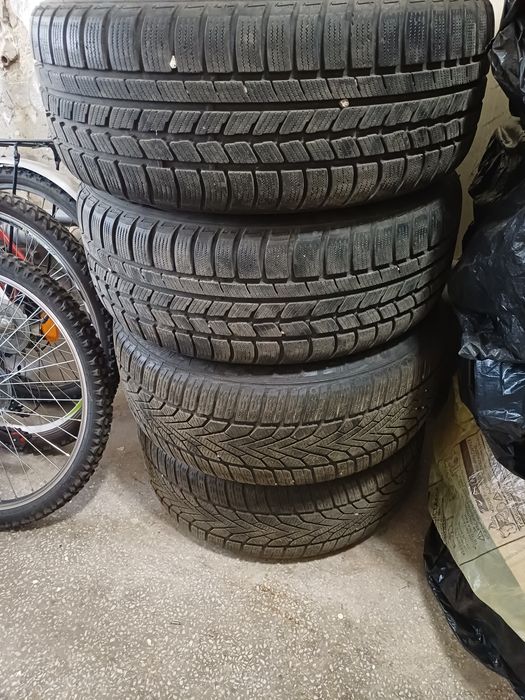 Jante cu anvelope iarna audi 225/55 R 17 distanta 5x112