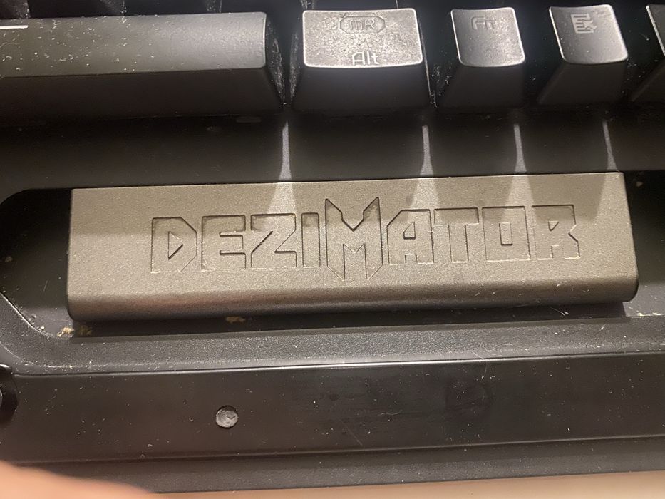 Флагманская клавиатура DEZIMATOR EPICGARE