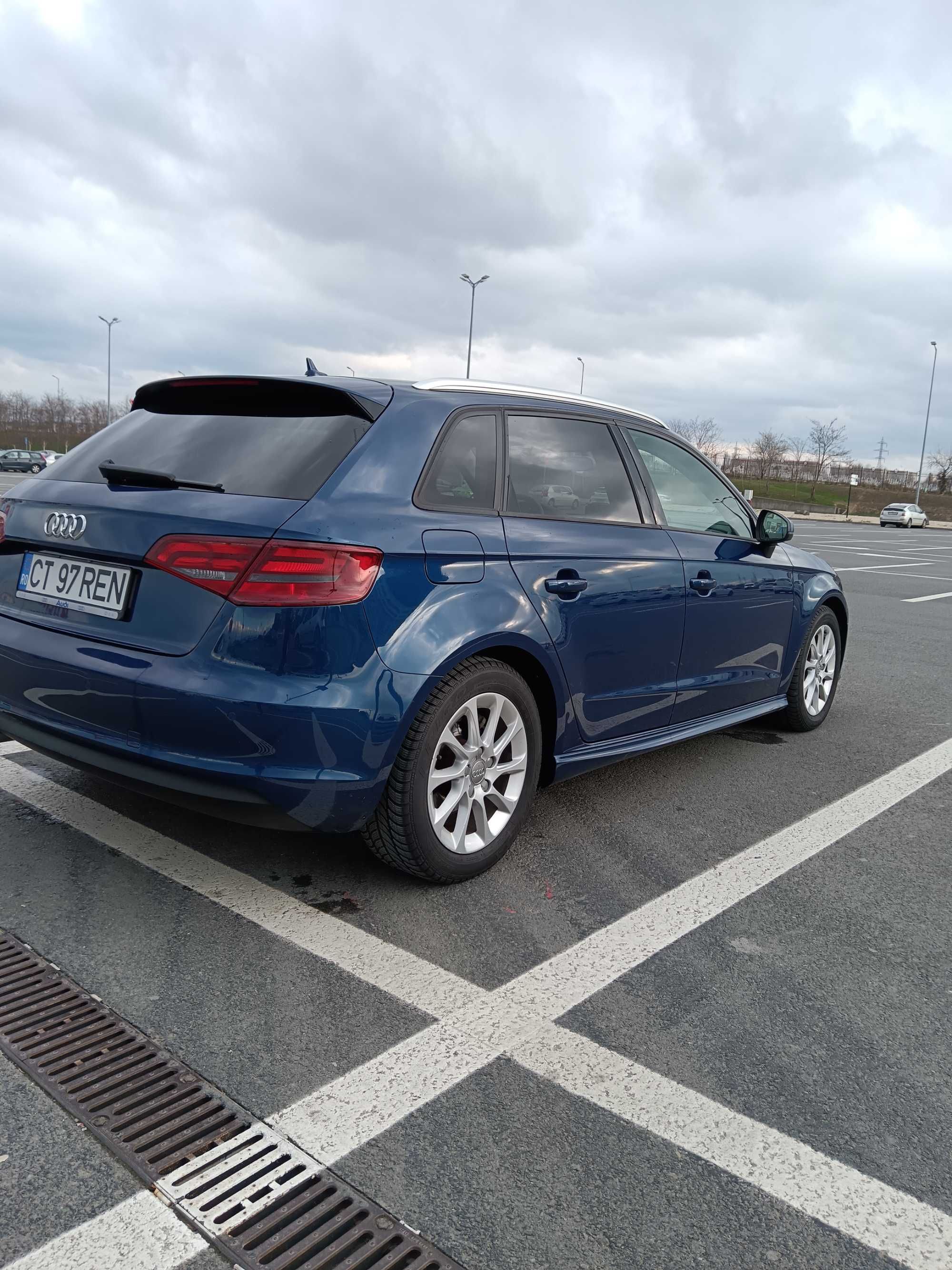 Audi a3 SportBack 1.6 tdi 110 cp