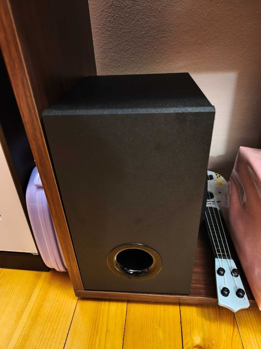 Саундбар LG SQC1