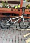Vand bmx dhs jumper