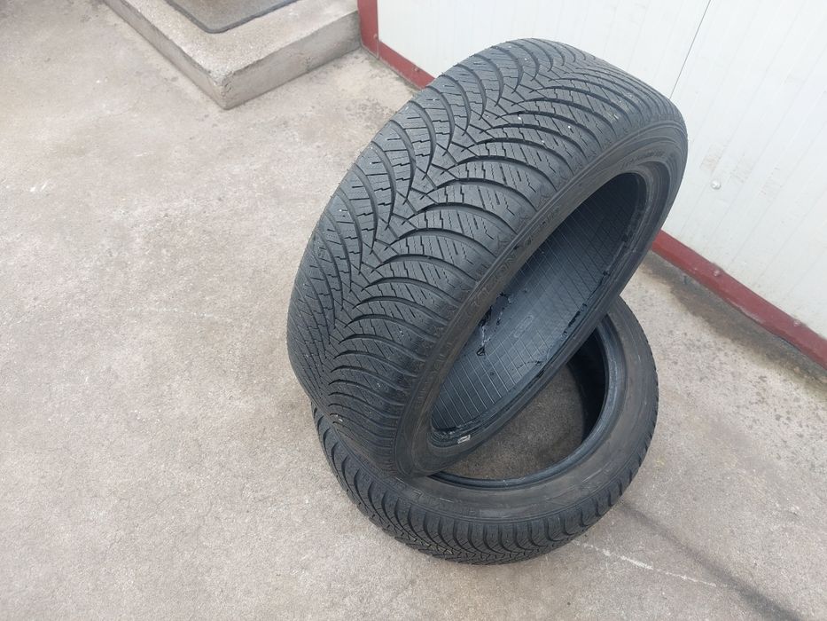 150 lei bucata! Doua anvelope ALLSEASONS 225 45 18 Falken! 7 mm