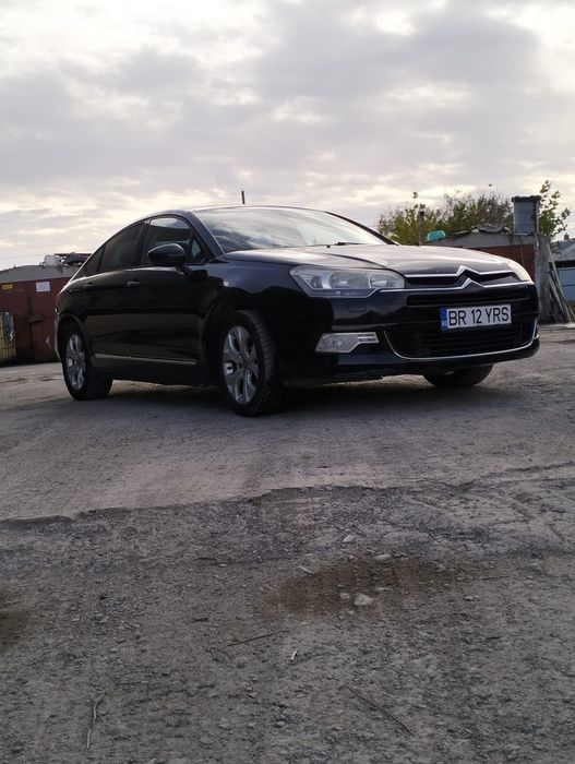 Vând Citroen C5 .