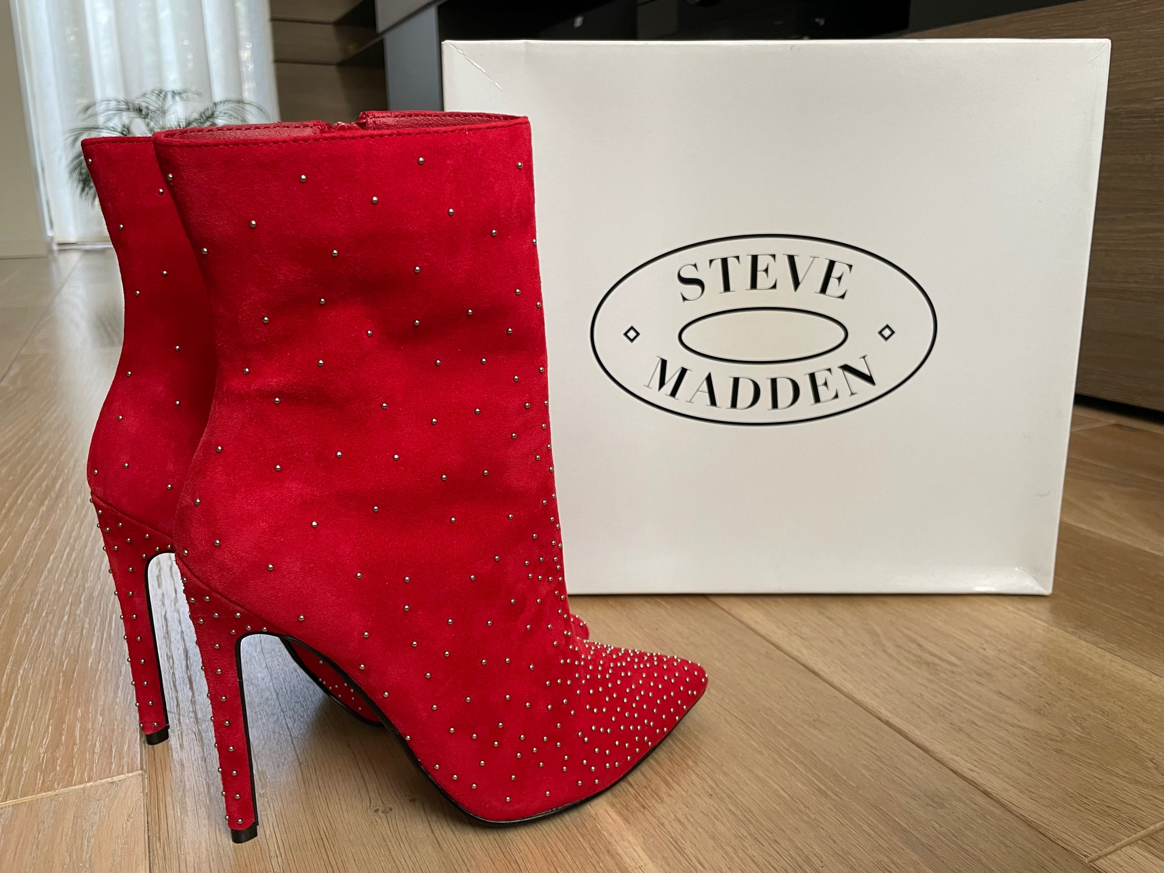 STEVE MADDEN велурени боти