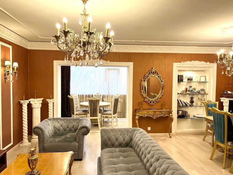 Продаётся 3х комнатная квартира на улице Тамараханум, МирзоУлугбек