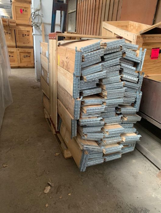 Vând paleti euro, non euro, atipici