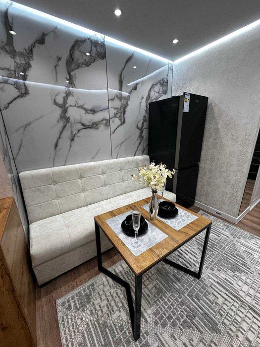 Срочно Продам 1в2х комн/3/4 ЦУМ Евро квартира.2*