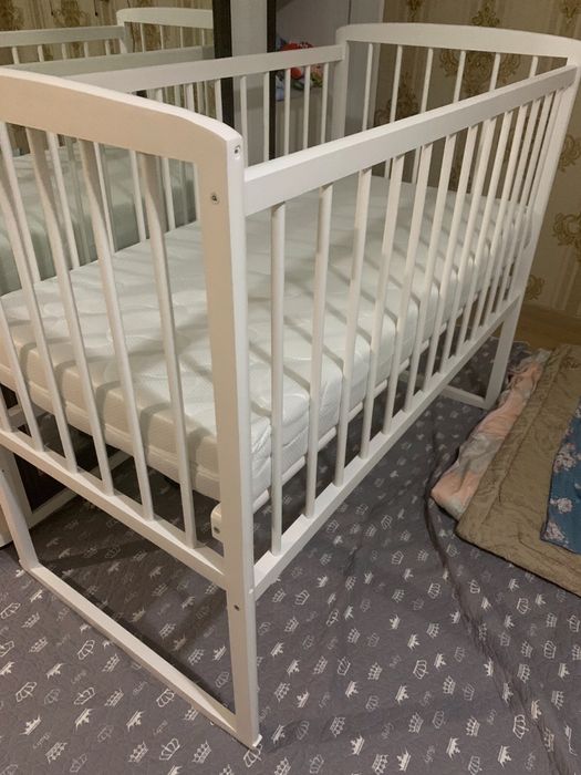 Детский Кровать в хорошем состояние