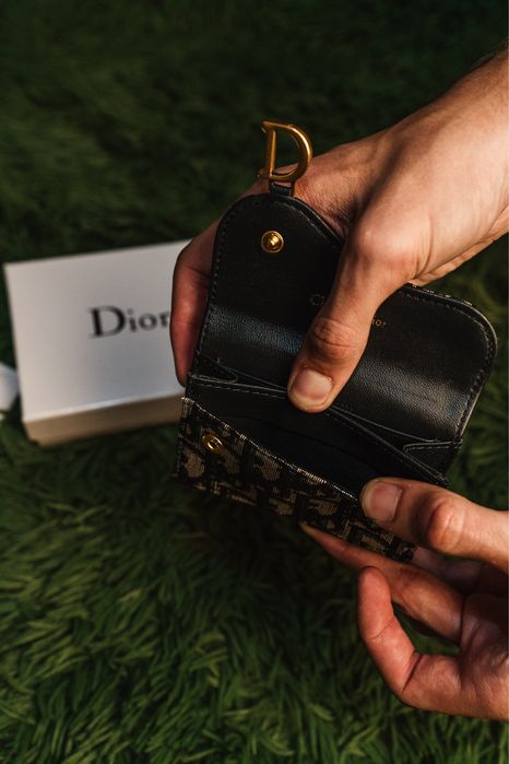 Dior Oblique Vertical Bifold Card Holder