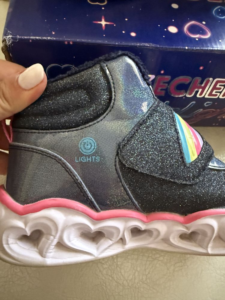 Детски светещи боти Skechers, номер 29