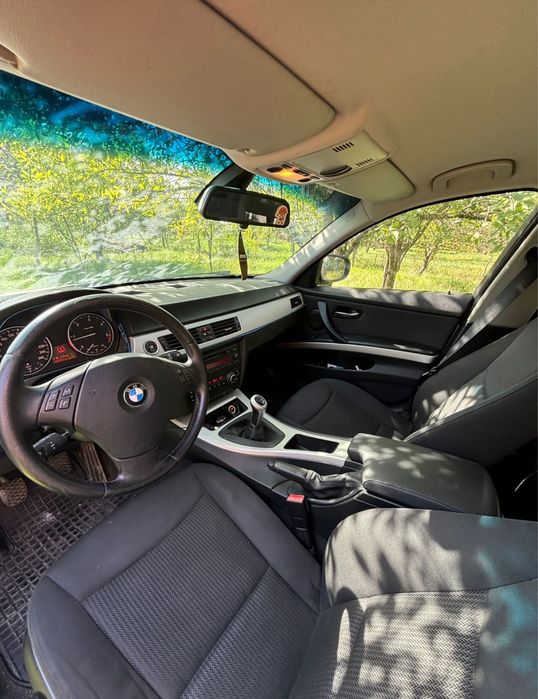 Vand sau schimb BMW seria 3