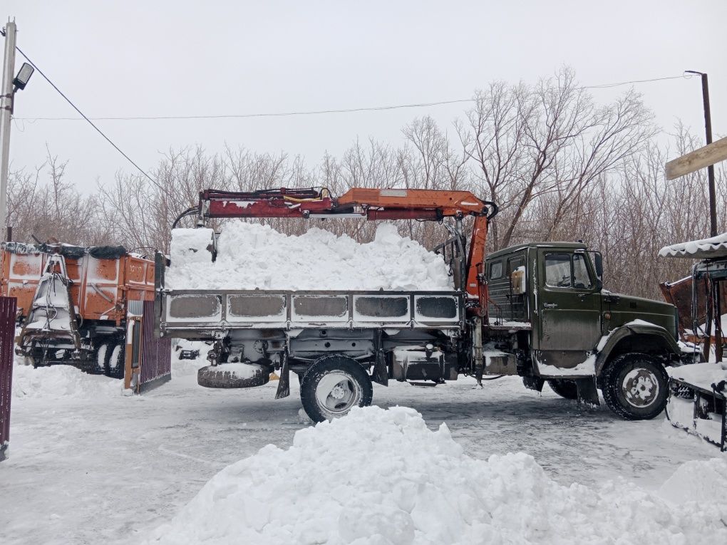 Вывоз снега и мусора самогруз ,деревьев веток .