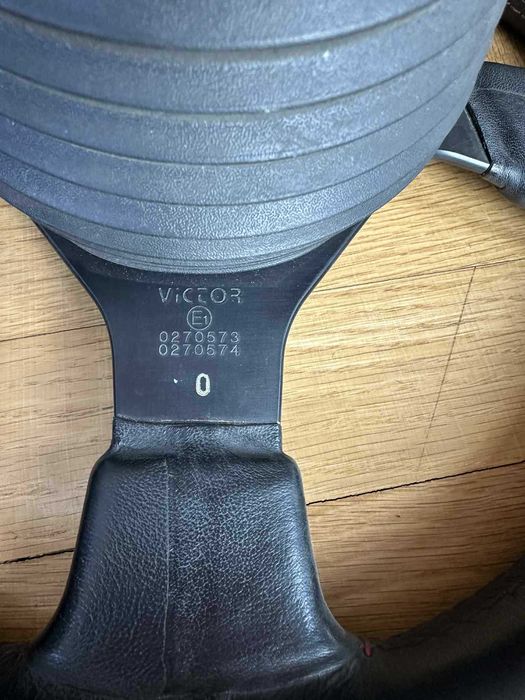 Оригинален спортен волан VICTOR