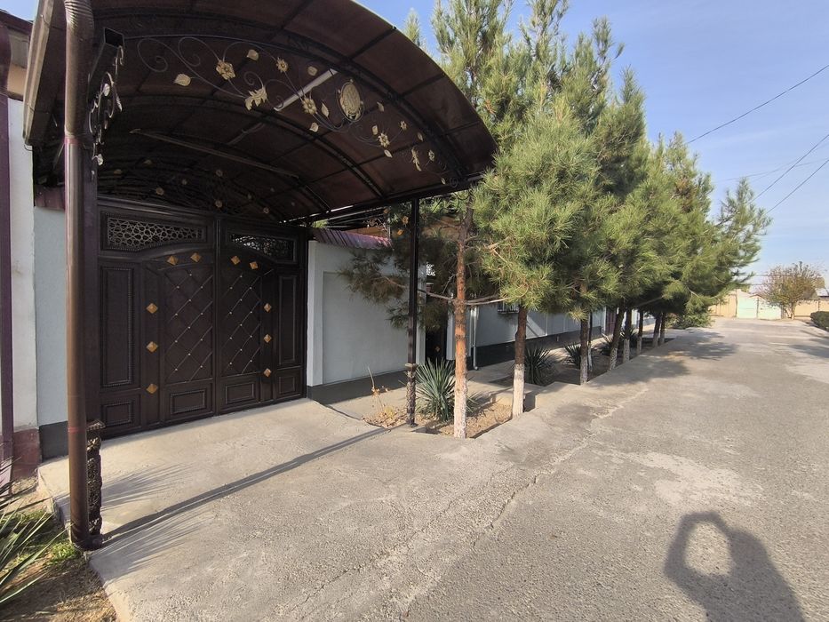 Продается коттедж в городе Янгиюле.