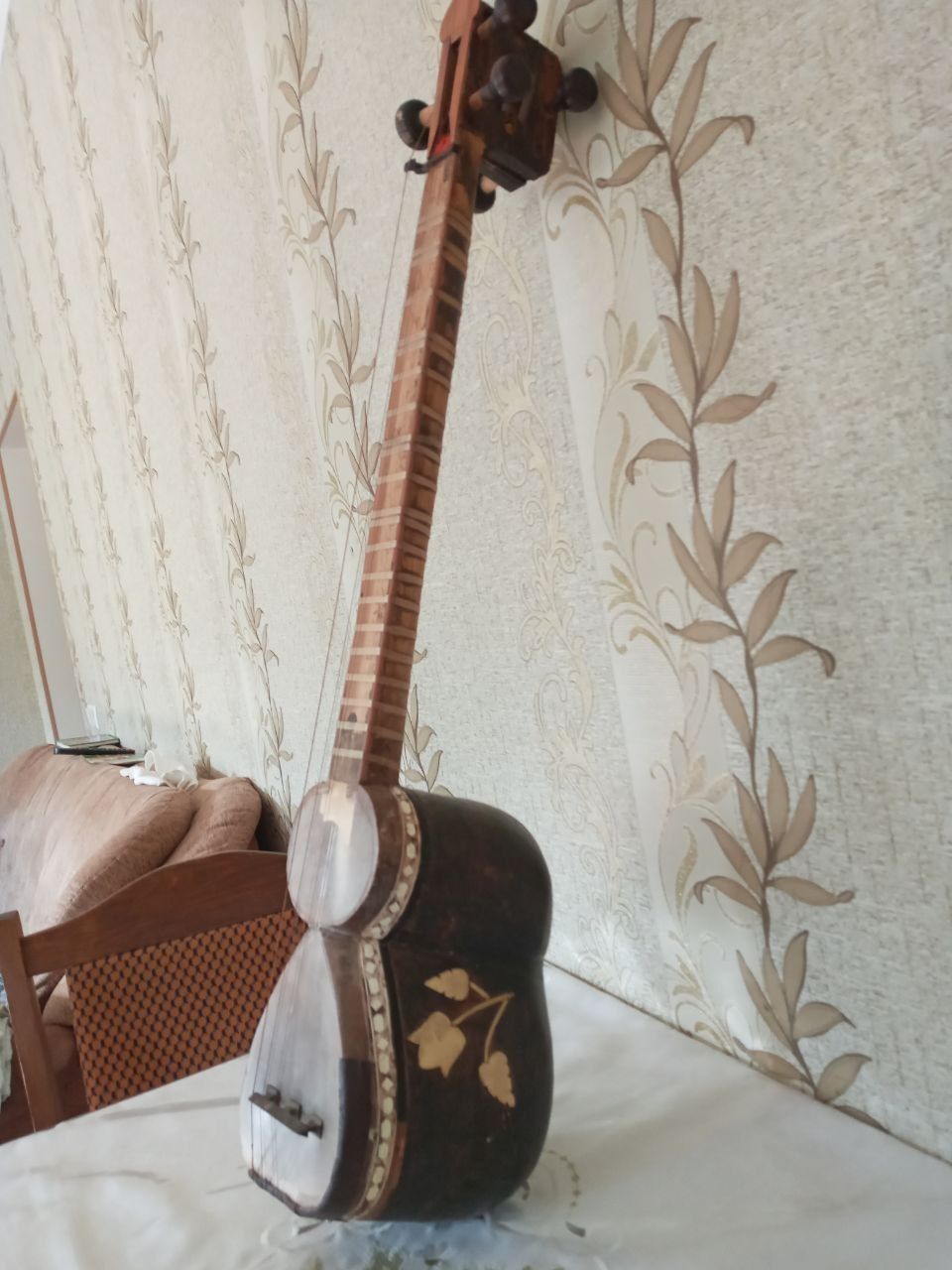 Музыкалный инструмент Тор сотилади