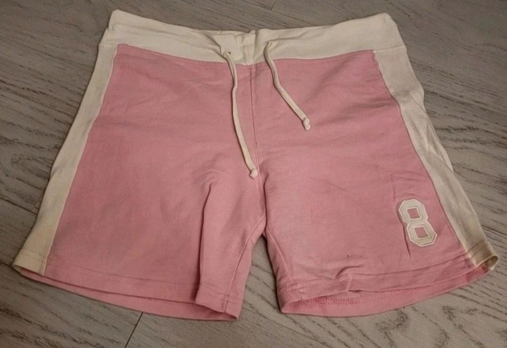 Pantaloni scurti roz