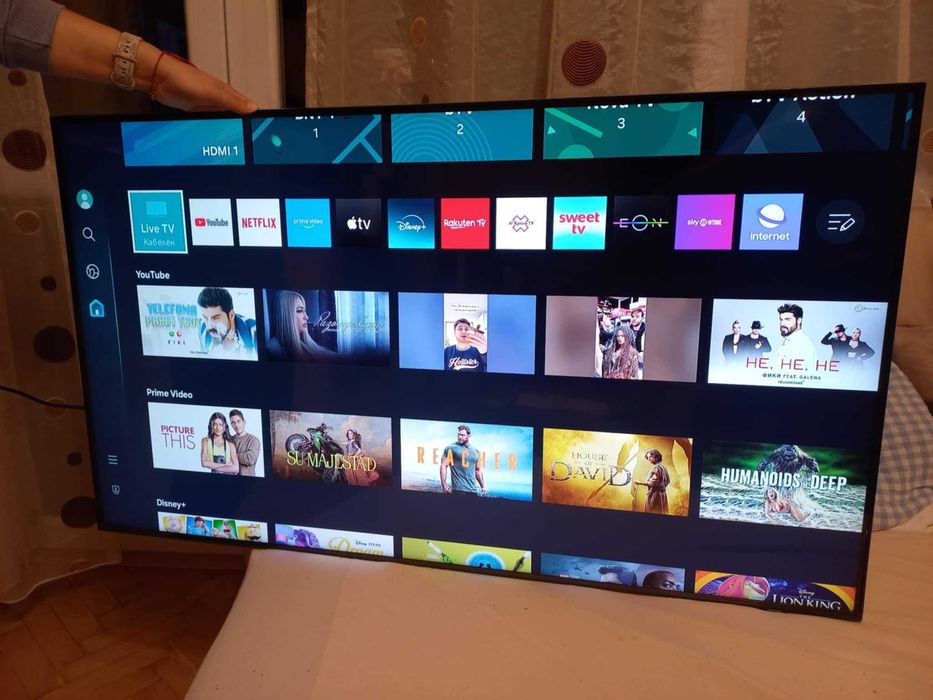 Телевизор Samsung