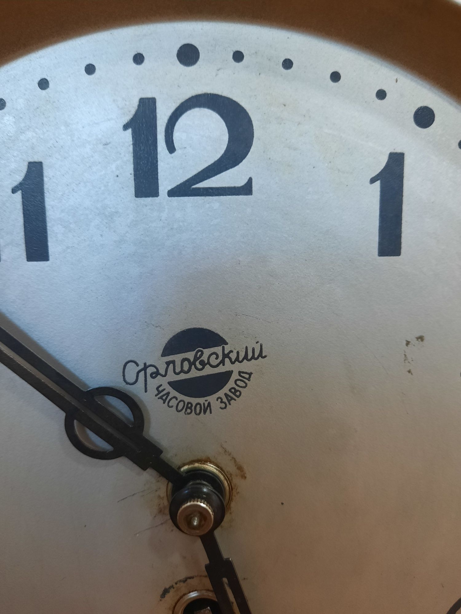 Настенные часы СССР