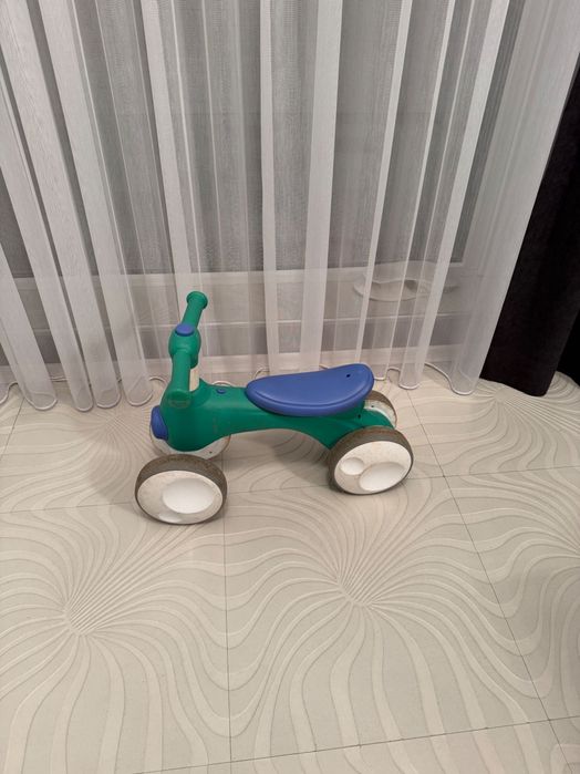 Количка без педали