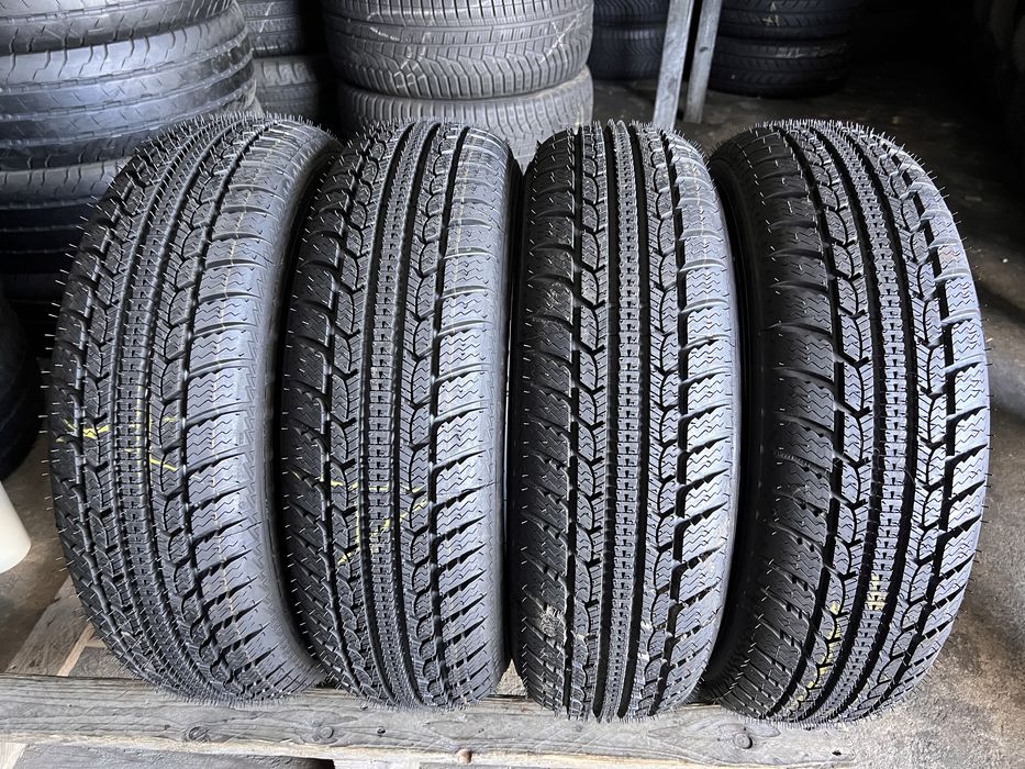 4 anvelope iarna NOI 185/70/14 , Kleber !