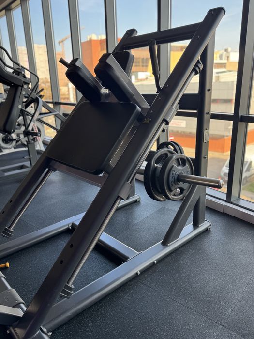 Hack Squat profesional fitness Master Sport