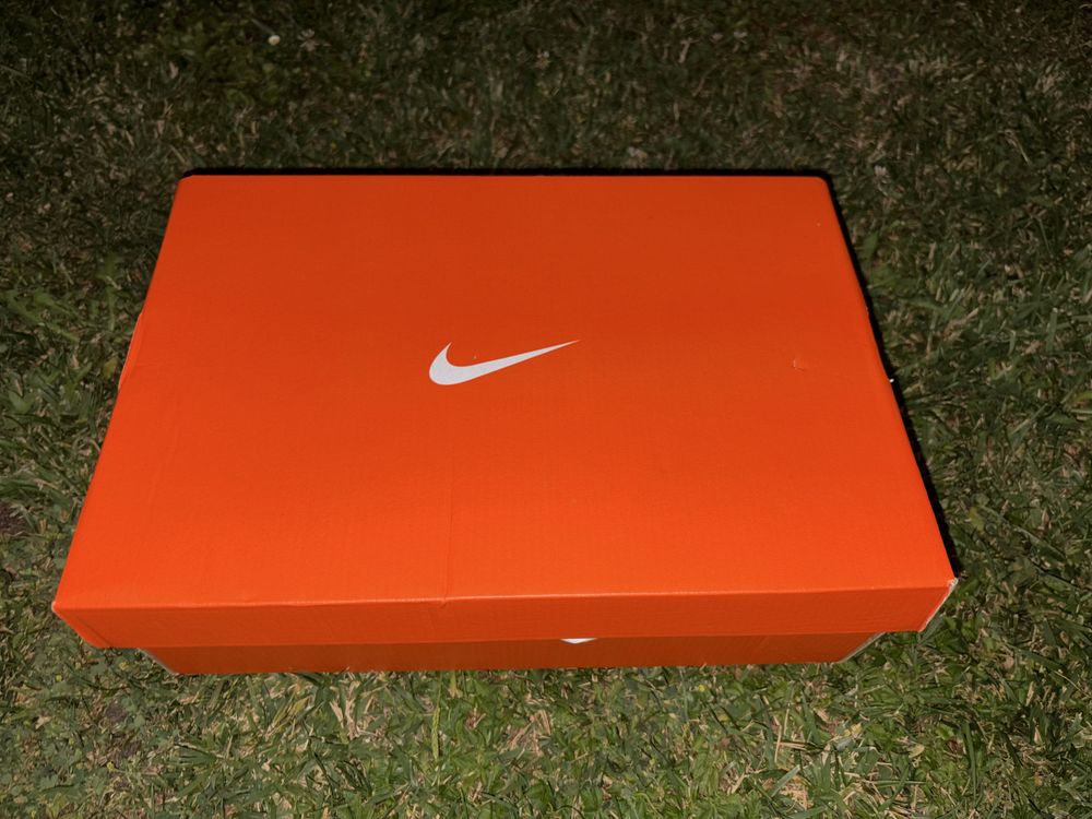 Продавам оригинални Nike Air Max Plus (Tn)
