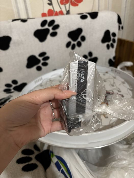 Продам красивую люстру