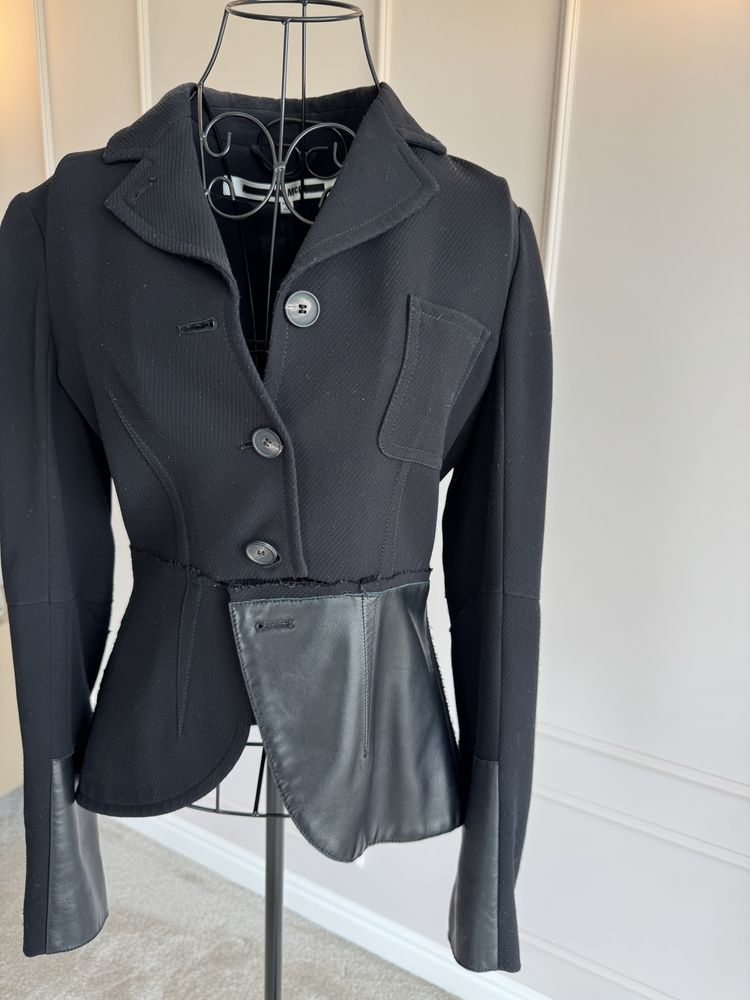 Сако Zara, блейзър McQueen