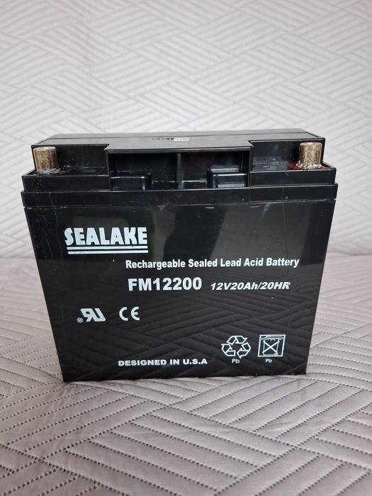 MotoMaster Eliminator PowerBox 400W/600A cu Invertor