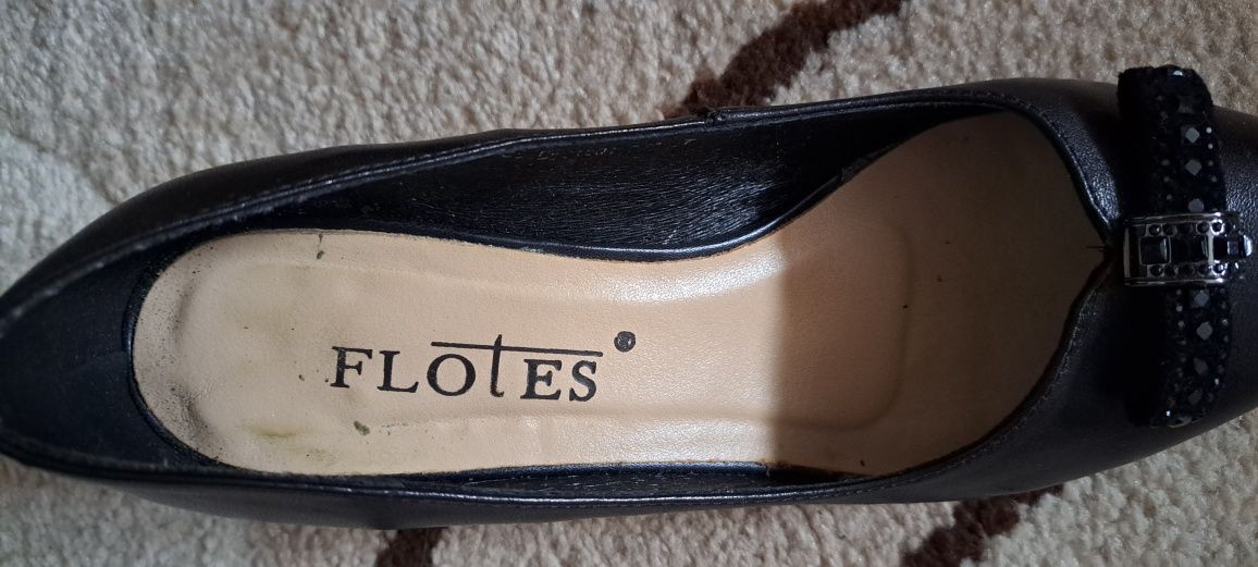 Туфли 37 р натур кожа бренд Flotes