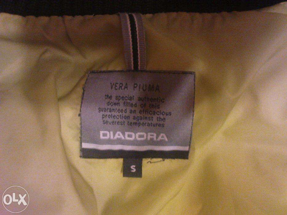 зимняя куртка 44 разм Diadora original в новом состояний пуховик прода